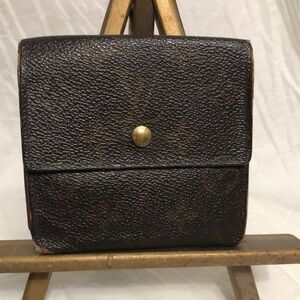 Louis Vuitton Elise Wallet GUC